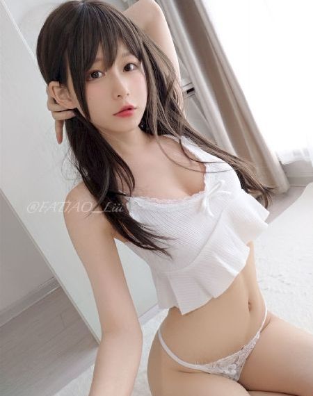 巴黎q娘在线