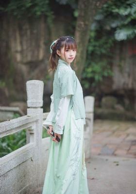 男操女