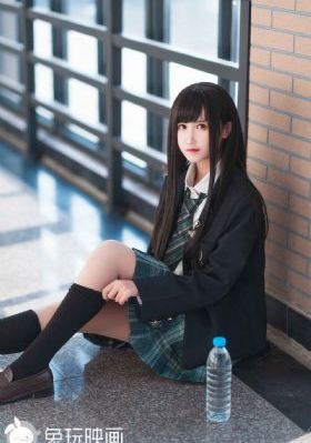 娇妻蒙着眼睛被按摩师3p