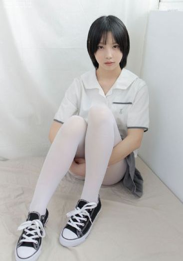 彼女彼女动漫在线观看