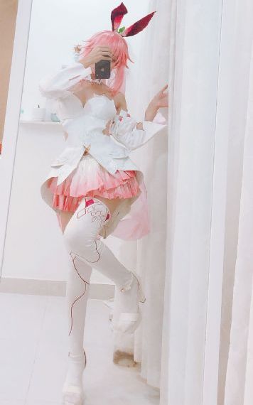 丰满的女老板艳遇2