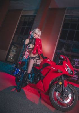 激情午夜影院